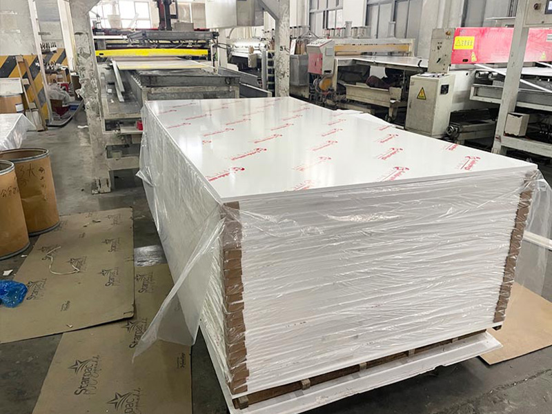 Производство и производство