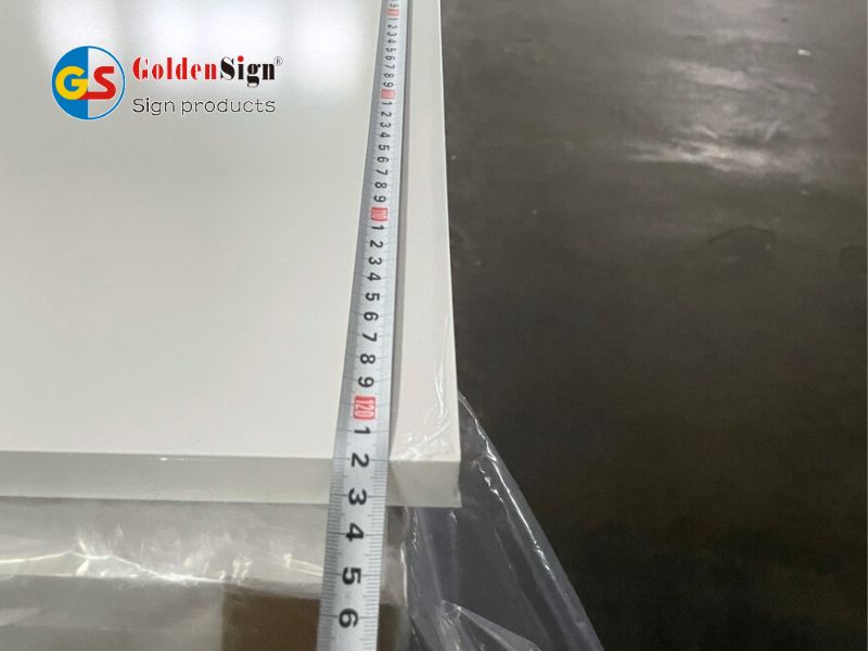 Как GoldenSign обеспечивает постоянное качество пенопласта ПВХ: методы управления качеством